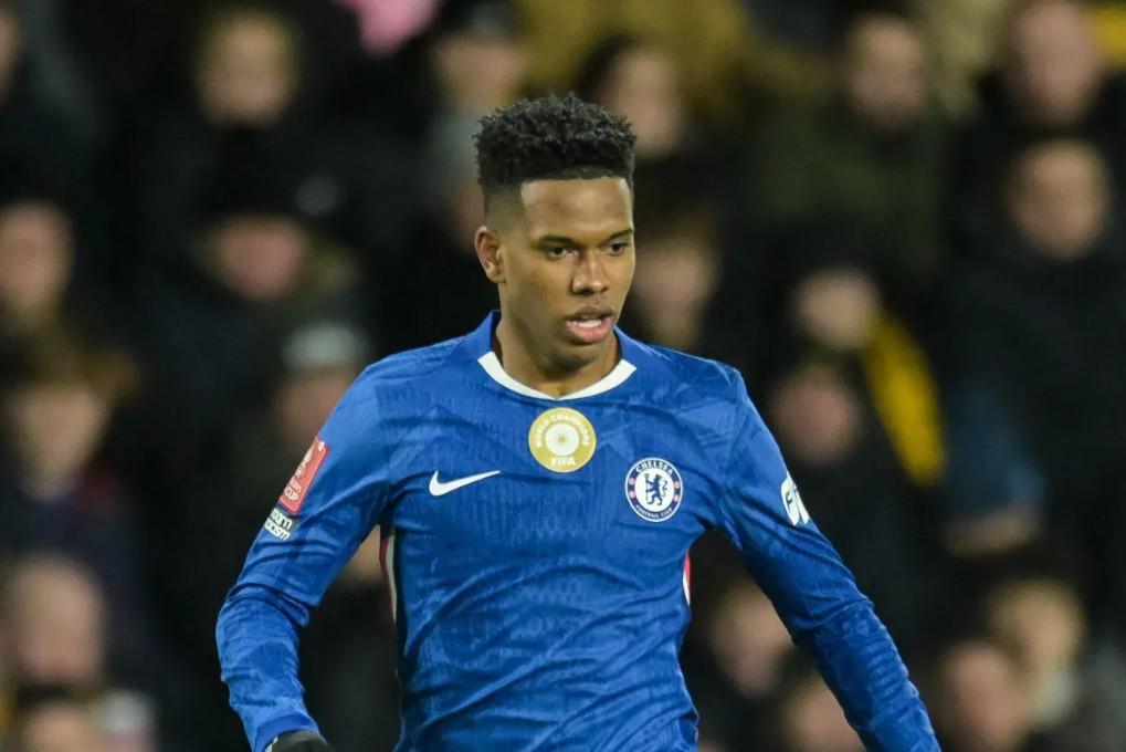 世界杯app下载-埃斯特旺：家人和其他俱乐部有接触，但真正吸引我的是切尔西