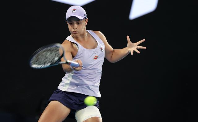 世界杯比赛直播-澳网女单前八已有五人“掉队” 巴蒂占优小威复苏